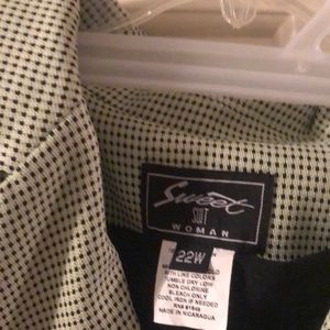 Sweet Suites Women’s  2 piece skirt and Jacket Set